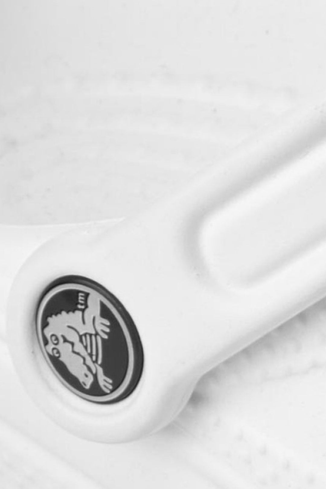 Crocsy-Damskie-Medyczne-Classic-Clog-white-4 Crocsy Damskie Medyczne – Classic Clog – białe