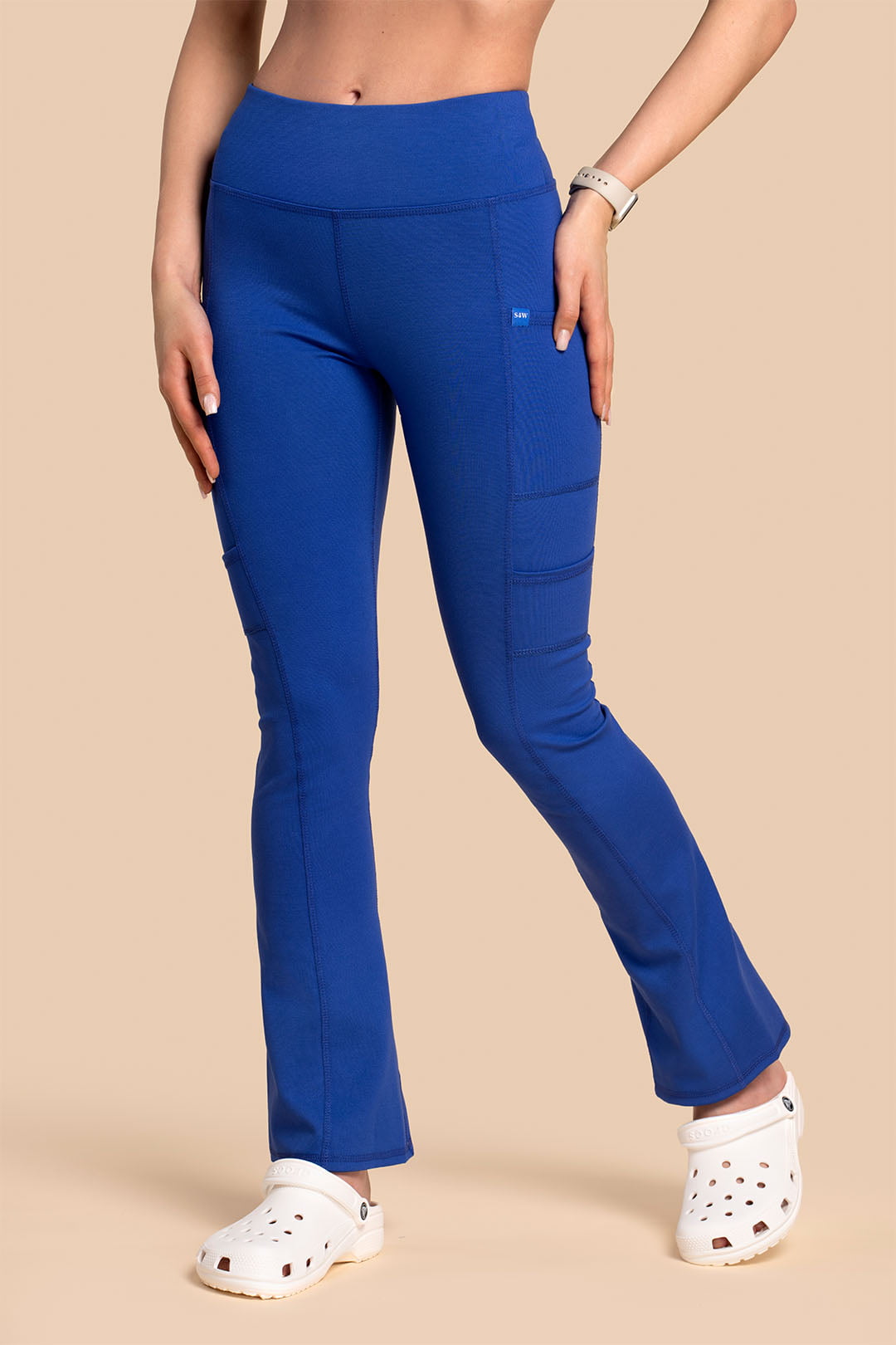 S4W_0005_Spodnie Medyczne Damskie - Scrubs Yoga Pants Blue (2) Spodnie medyczne damskie – Scrubs Yoga Pants chabrowe