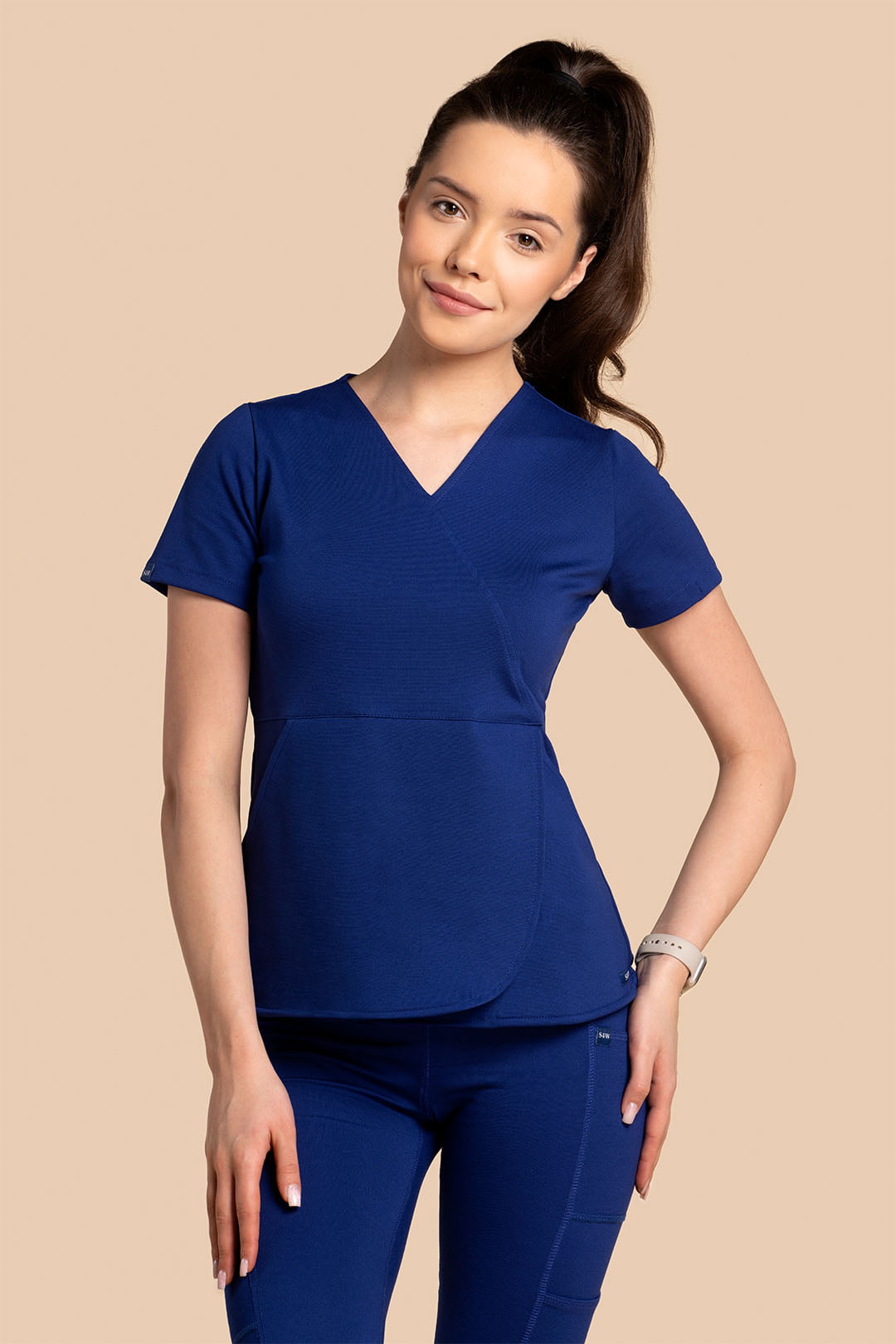 S4W_0007_Bluza medyczna damska - Scrubs Tulip Navy Bluza medyczna damska – Scrubs Tulip granatowy