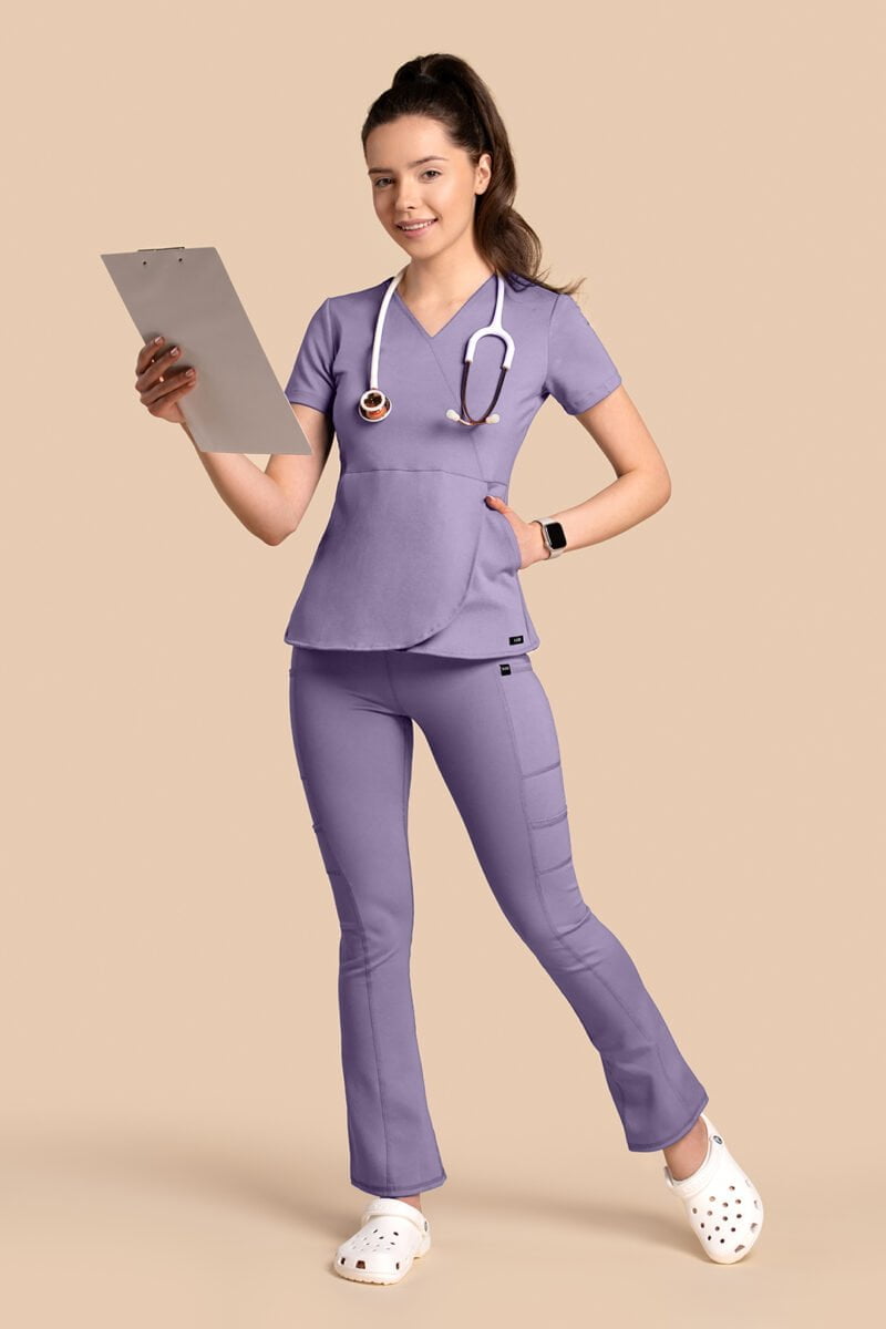 Komplet scrubs medyczny damski – Tulip+Yoga Pants – liliowy