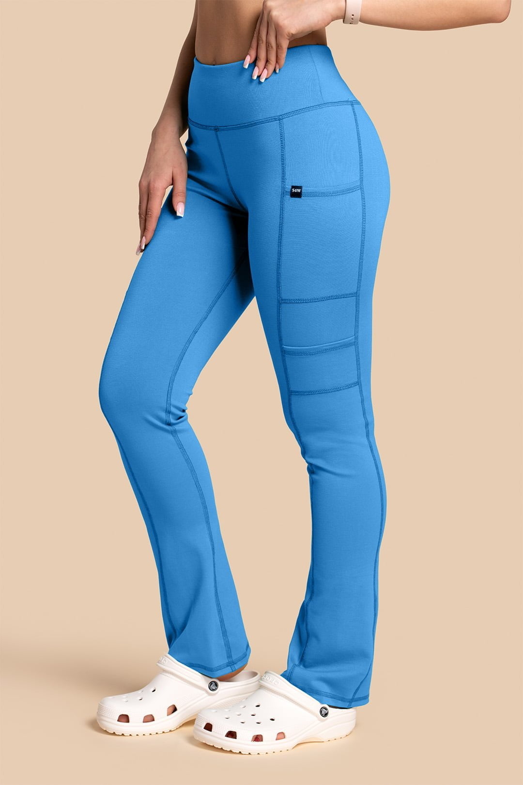 niebieski_0000s_0004_Spodnie Medyczne Damskie - Scrubs Yoga Pants Niebieskie (2) Spodnie medyczne damskie – Scrubs Yoga Pants niebieskie