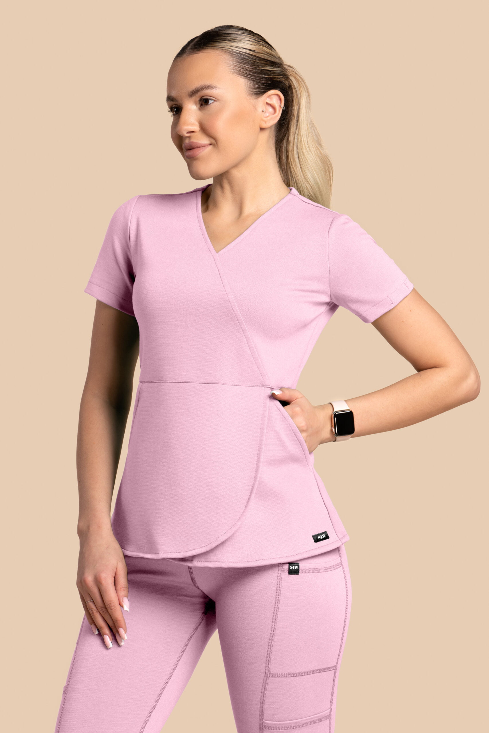 Bluza medyczna damska - Scrubs Tulip Cukierkowy Róż Bluza medyczna damska – Scrubs Tulip cukierkowy róż