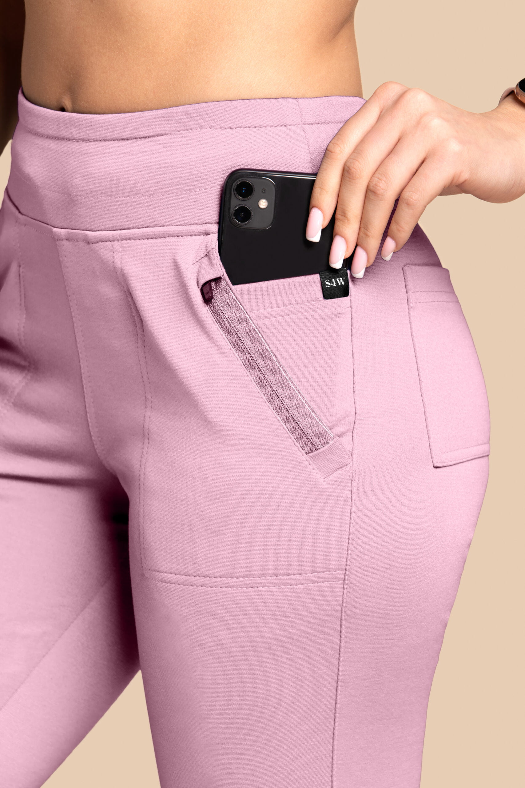 Spodnie Medyczne Damskie - Scrubs Joggery Cukierkowy Róż(5) Spodnie medyczne damskie – Scrubs Joggery cukierkowy róż