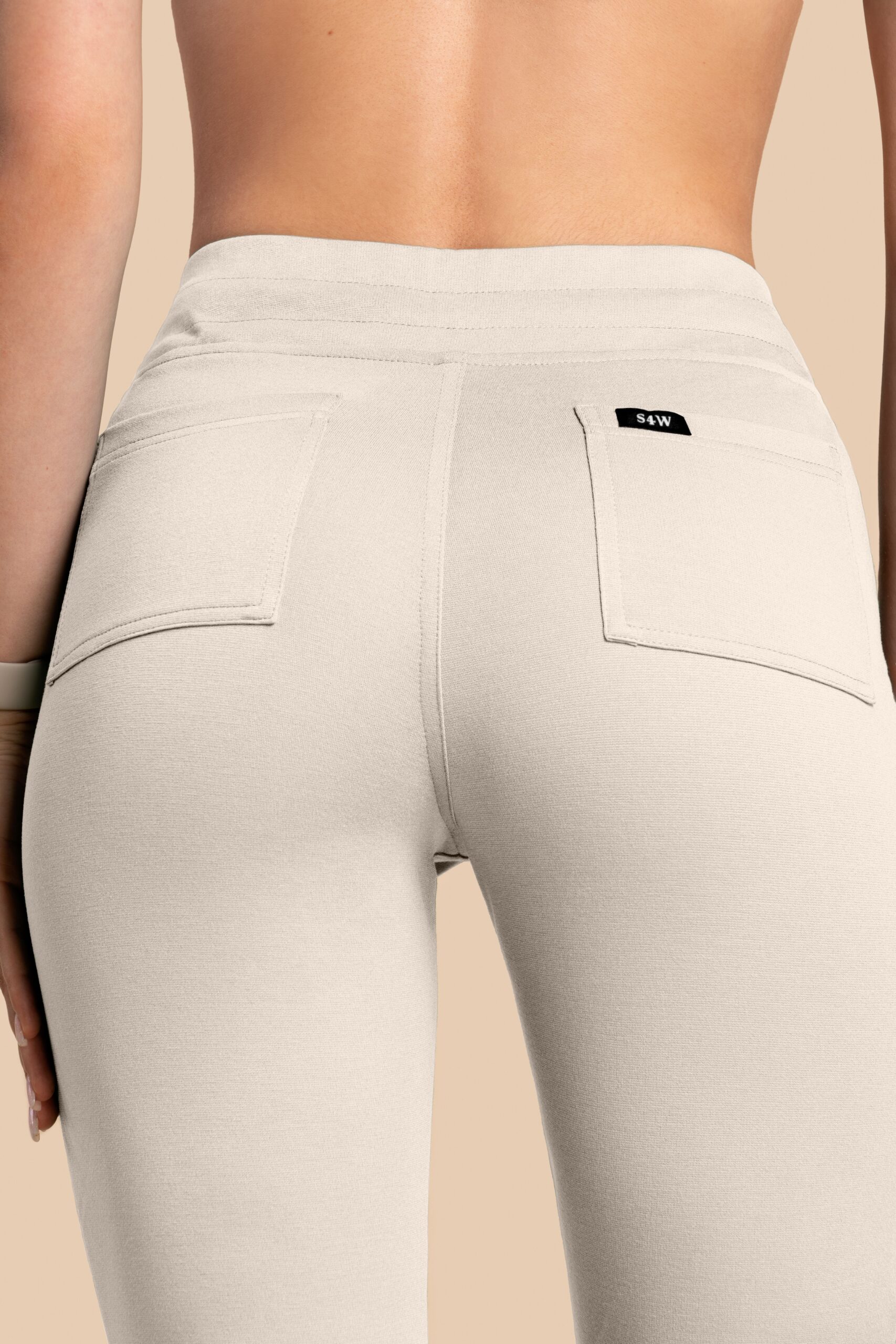 Spodnie-Medyczne-Damskie-Scrubs-Joggery-Beżowe4 Spodnie medyczne damskie – Scrubs Joggery beżowe